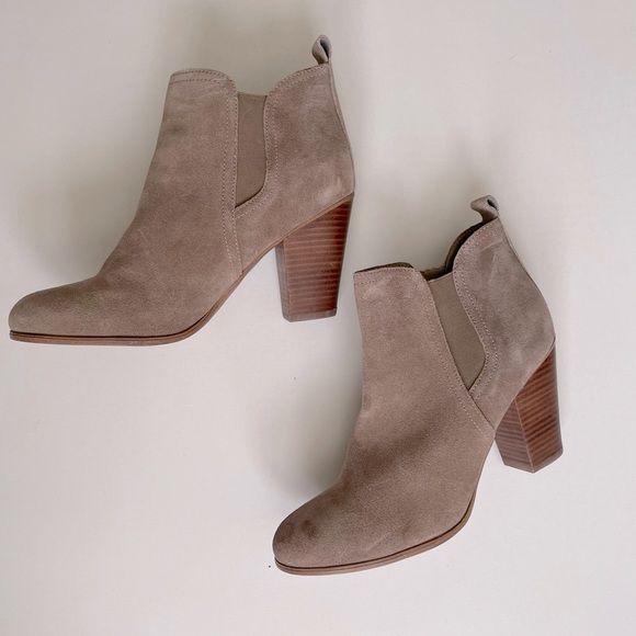 Michael Brown Suede Booties Size 11 - Picture 3 of 7